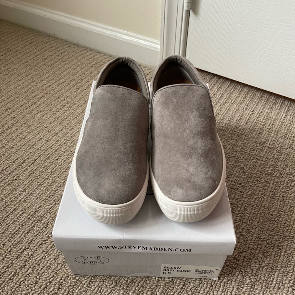Steve Madden Gray Slip Ons